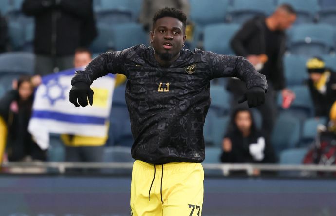 מיירון ג'ורג' שחקן בית