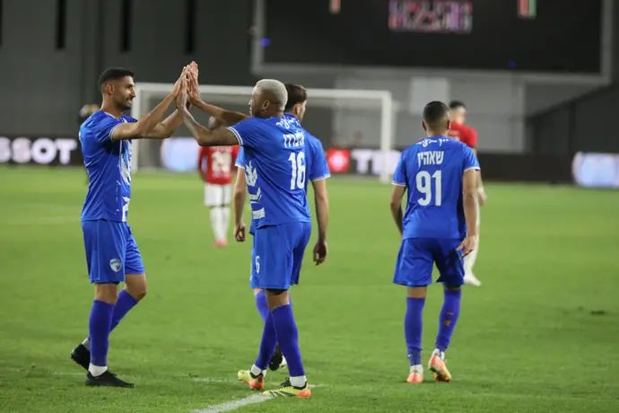 שחקני עירוני קרית שמונה אלפרדו סטיבנס, לידור כהן