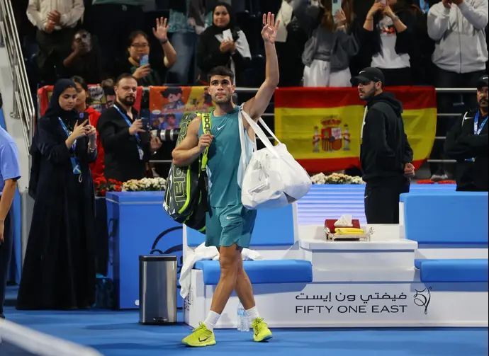 הטניסאי הספרדי קרלוס אלקראס