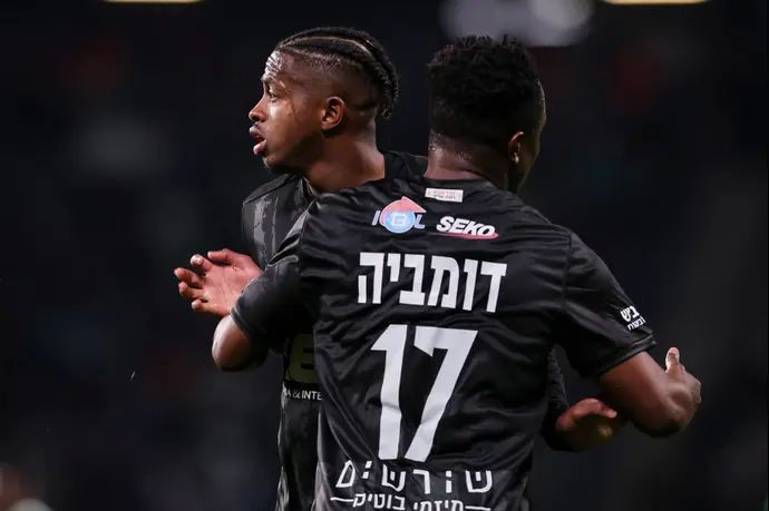 טיימוקו דיארה, אבובקאר דומביה, שחקני הפועל חיפה