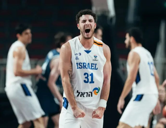שחקן נבחרת ישראל נועם יעקב