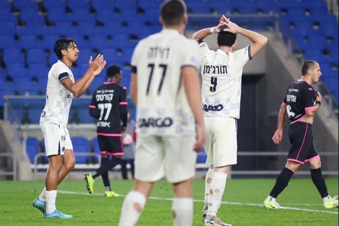 דור פרץ שחקן מכבי תל אביב