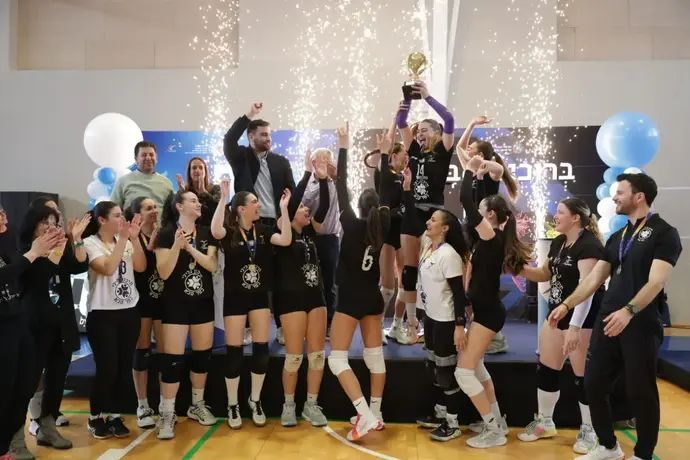 גמר תלמידות ליגת תיכוניים בכדורעף  - גלילי כפר סבא זוכות באליפות