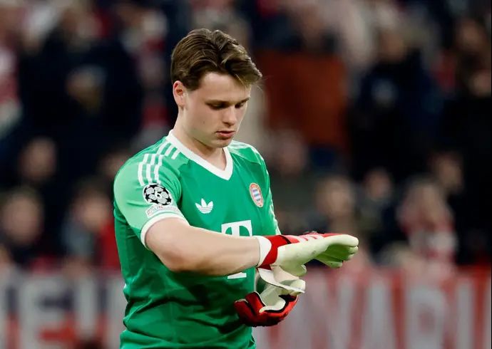 יונאס אורביג, שוער באיירן מינכן