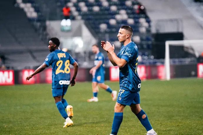 שחקן מכבי תל אביב, אושר דוידה