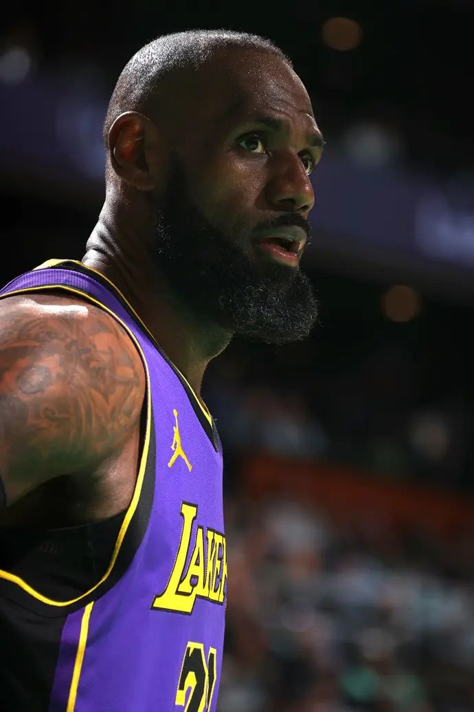 לברון ג'יימס, לוס אנג'לס לייקרס