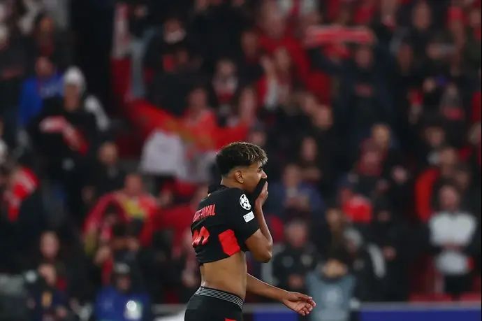 שחקן ברצלונה לאמין ימאל