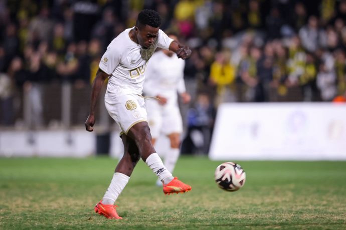 שחקן בית"ר ירושלים איסמעילה סורו