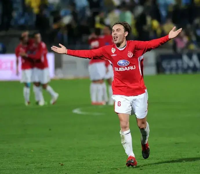 ביברס נאתכו, הפועל תל אביב