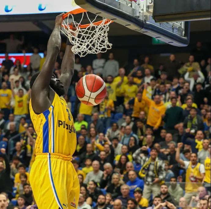 מריאל שאיוק, מכבי תל אביב