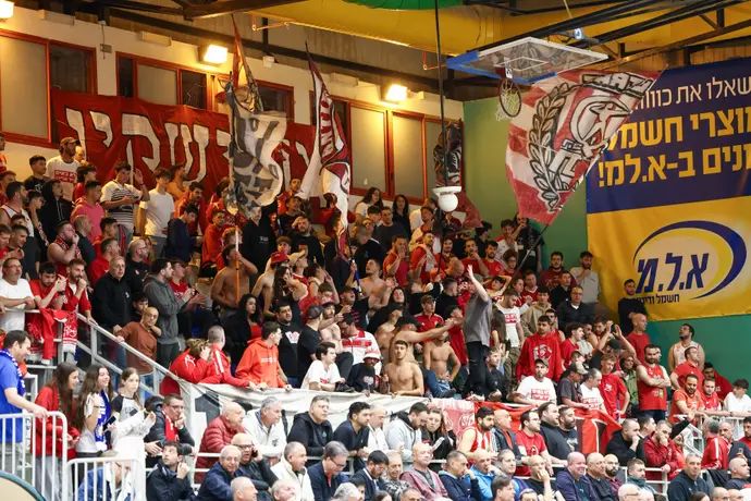 אוהדי הפועל תל אביב