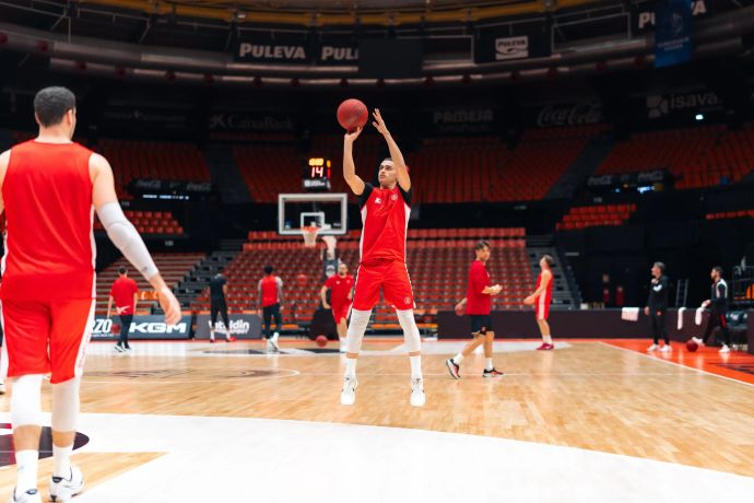 ים מדר באימון הפועל תל אביב