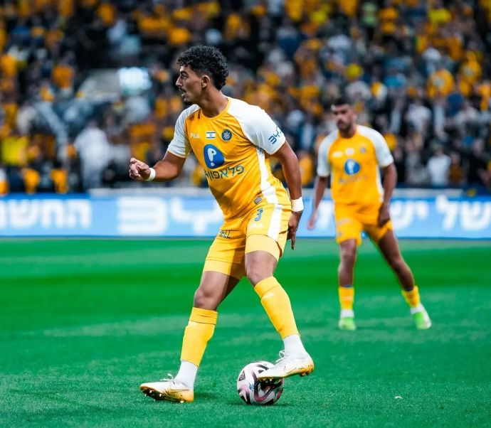 שחקן מכבי תל אביב, רוי רביבו