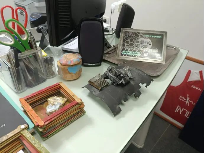 רסיס למזכרת במשרדים