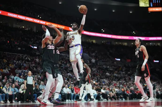 ברוני ג'יימס, לוס אנג'לס לייקרס מול פורטלנד