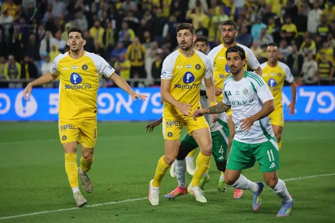 ליאור רפאלוב שחקן מכבי חיפה לפני עידן נחמיאס, דור תורג'מן שחקני מכבי תל אביב