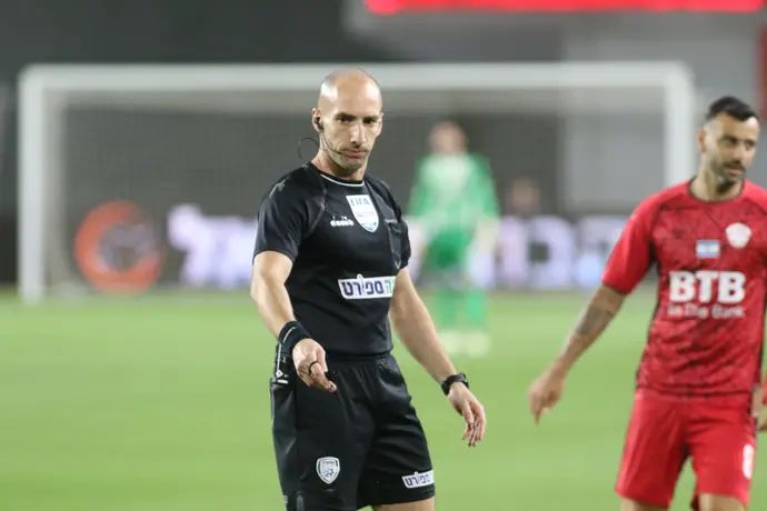 גל לייבוביץ' שופט כדורגל