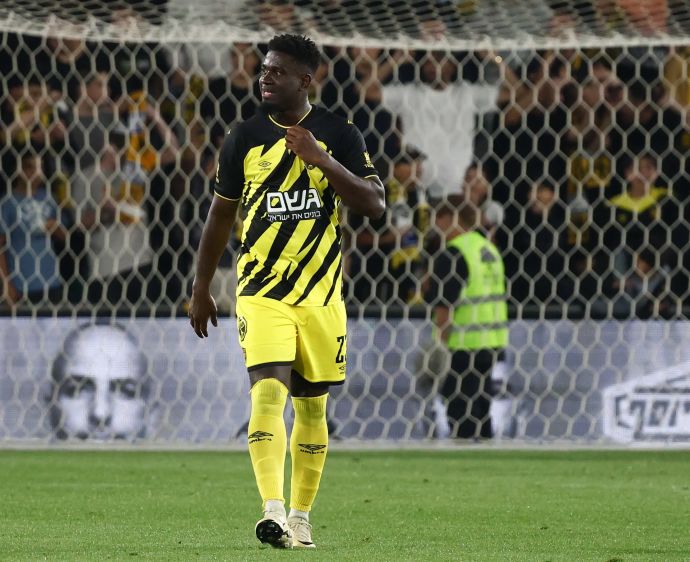 מיירון ג'ורג', בית