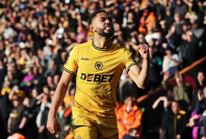 מתאוס קוניה שחקן וולבס