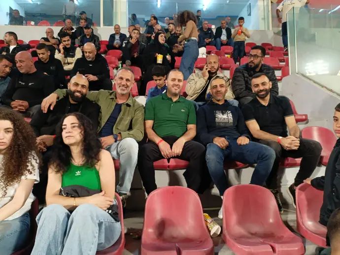 שחקני העבר של בני סכנין הגיעו לתמוך בקבוצה בדוחא