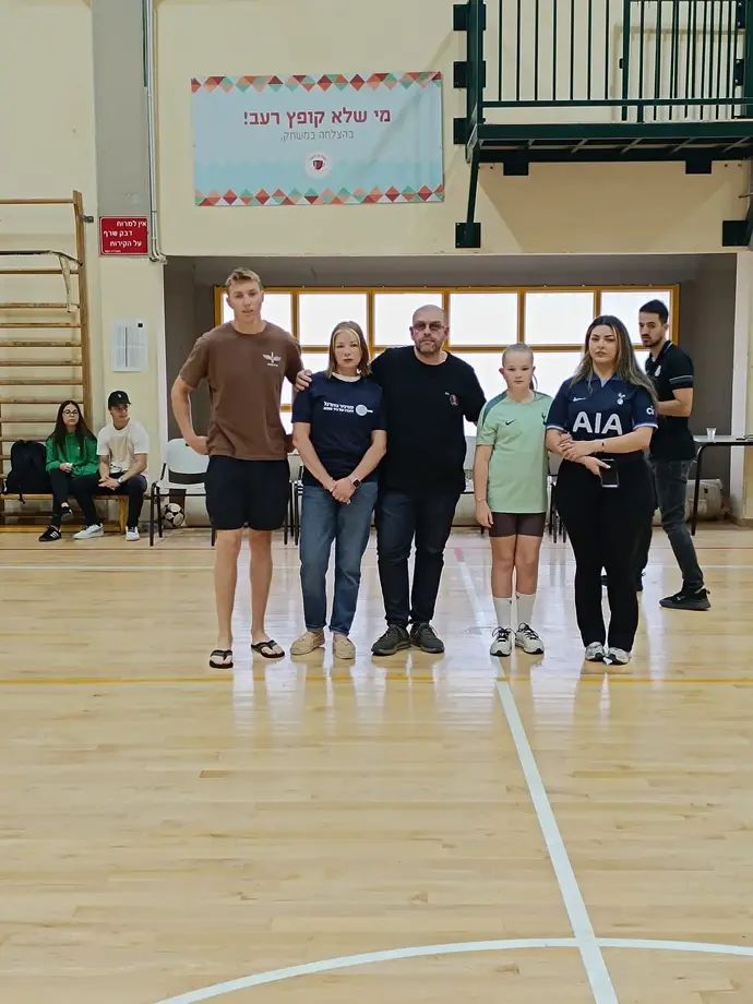 משפחתו של ניר פופוב