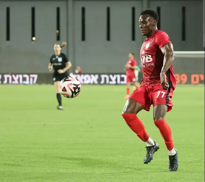 שחקן הפועל חדרה, חוסה קורטס