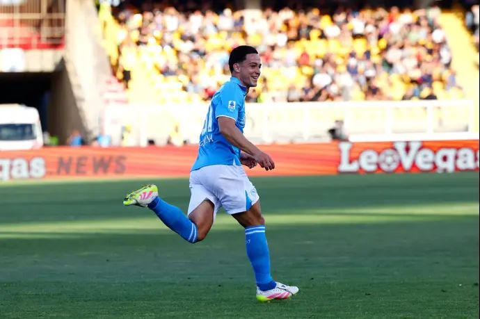 ג'אקומו רספאדורי שחקן נאפולי חוגג שער