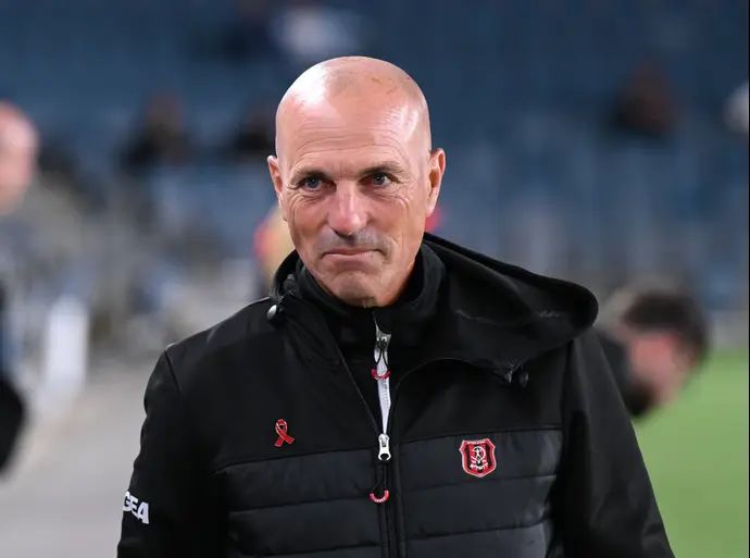 מאמן הפועל ירושלים זיו אריה