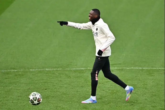 עוסמאן דמבלה באימון פריז סן ז'רמן