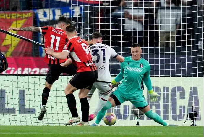 שוער בולוניה, לוקאש סקורופסקי, בגמר הגביע האיטלקי נגד מילאן