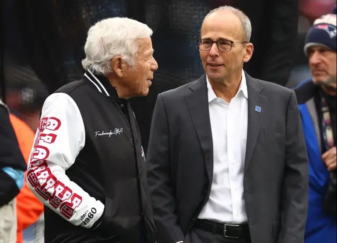 רוברט קראפט עם בנו ג'ונתן