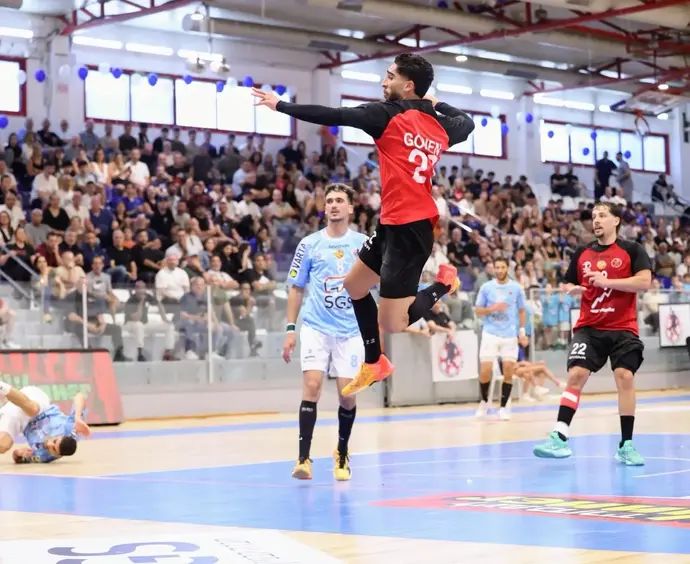 בן גונן שחקן הפועל ראשון לציון