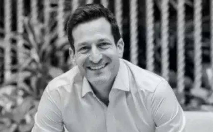 רוס קסטין יו"ר הקרן שרכשה את מכבי נתניה