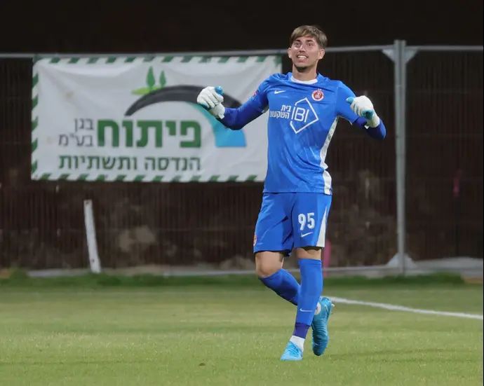 דור בנימיני שוער הפועל תל אביב