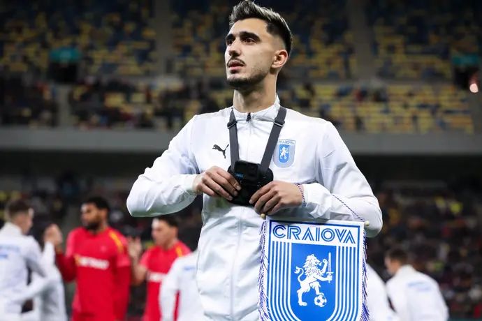 שחקן אוניברסיטטאה קראיובה, אנדריי איבן