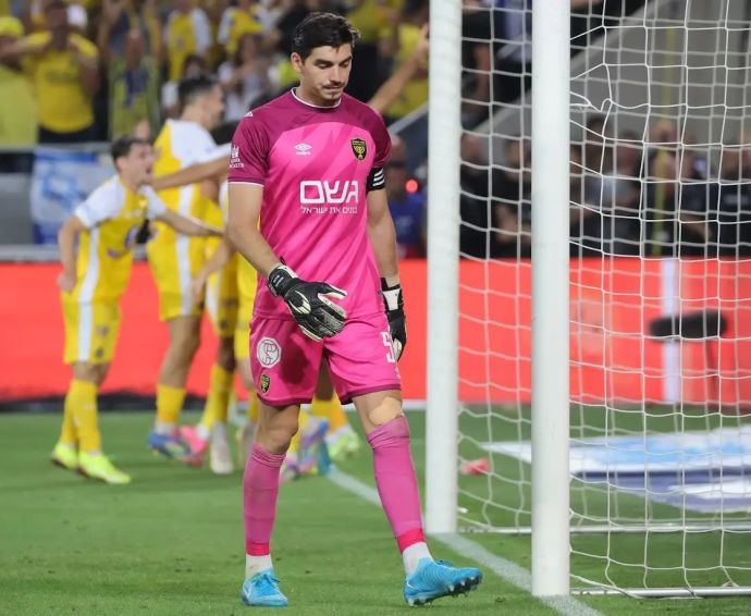 שוער בית"ר ירושלים מיגל סילבה