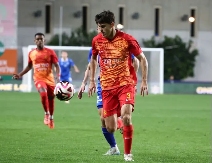 שחקן מ.ס. אשדוד שחר רוזן