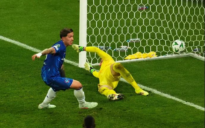 אנסו פרננדס, שחקן צ'לסי