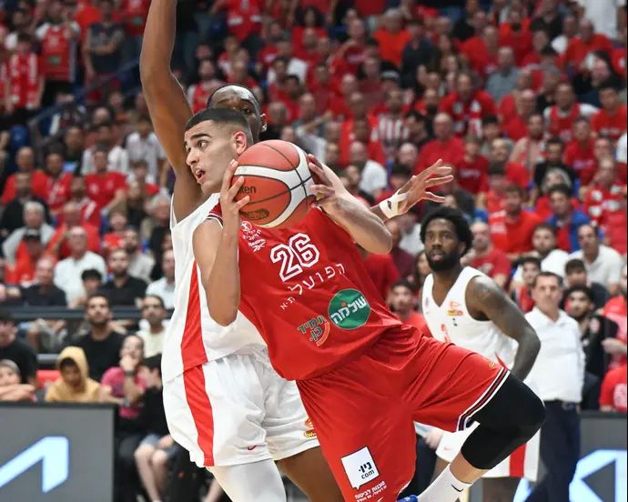 ים מדר, הפועל תל אביב