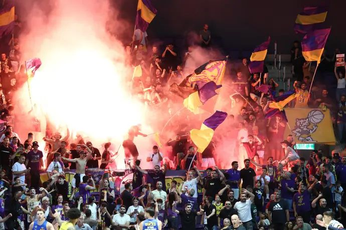 אוהדי הפועל חולון