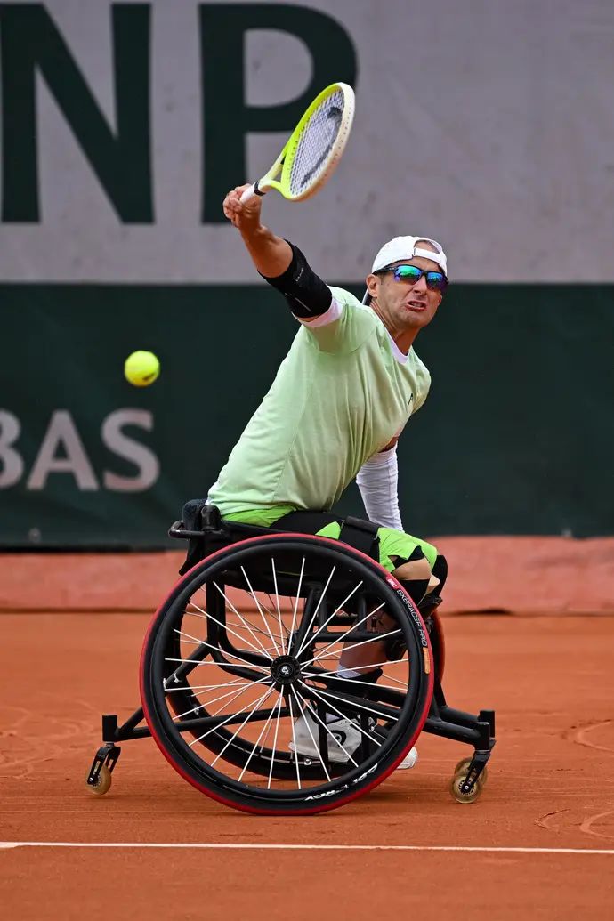 גיא ששון טניסאי פראלימפי