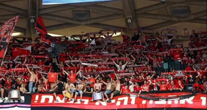 אוהדי הפועל ירושלים בחצי גמר הפלייאוף
