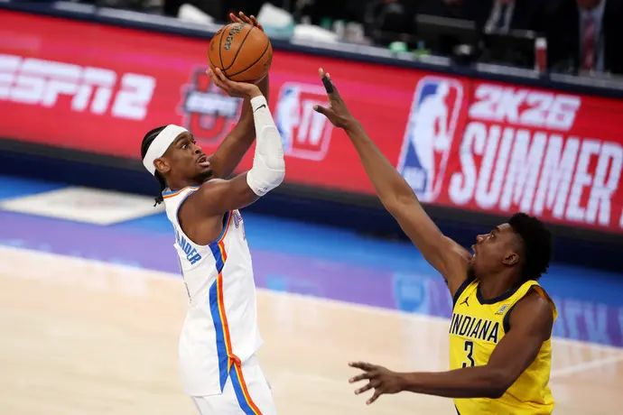 שיי גילג'ס אלכסנדר, אוקלהומה סיטי ת'אנדר, מול תומאס בריאנט, אינדיאנה פייסרס