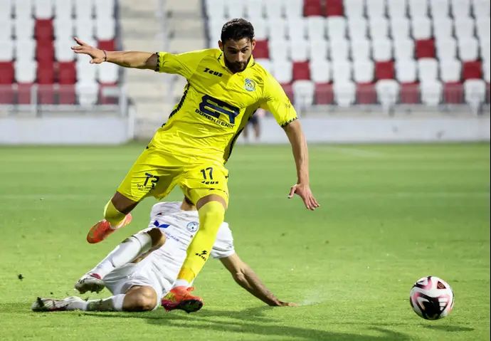 שחקן בני ריינה, רון אונגר