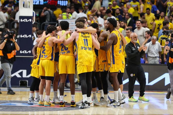 שחקני מכבי תל אביב