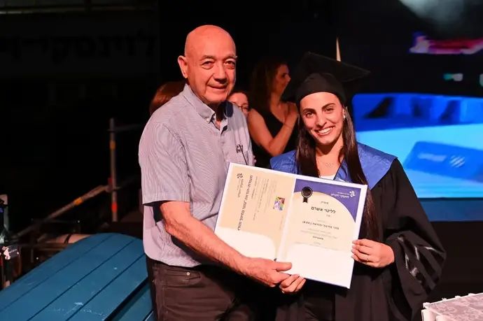 לינוי אשרם ושלמה בן גל, מנכ"ל המרכז האקדמי לוינסקי וינגייט