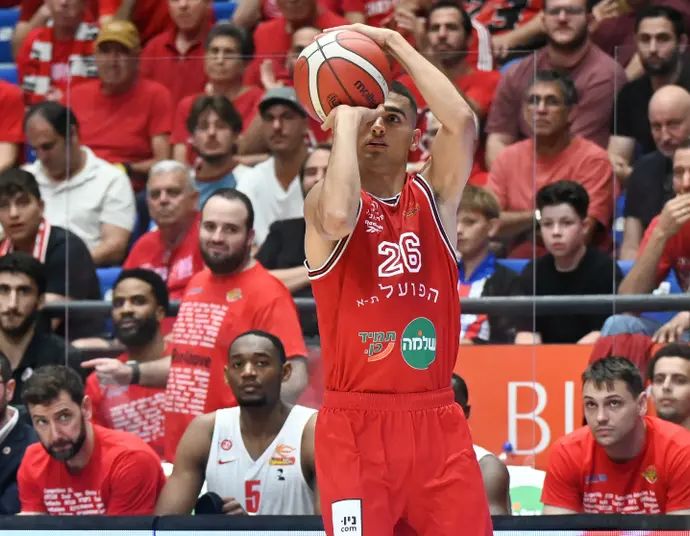 ים מדר, הפועל תל אביב