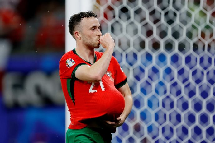 דיוגו ז'וטה במדי נבחרת פורטוגל