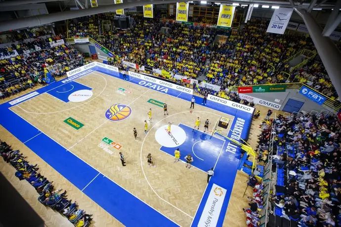 אולם הכדורסל בעיר אופבה, צ'כיה