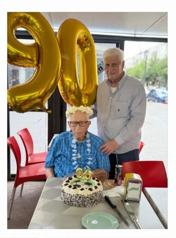 יחזקאל פרזיט